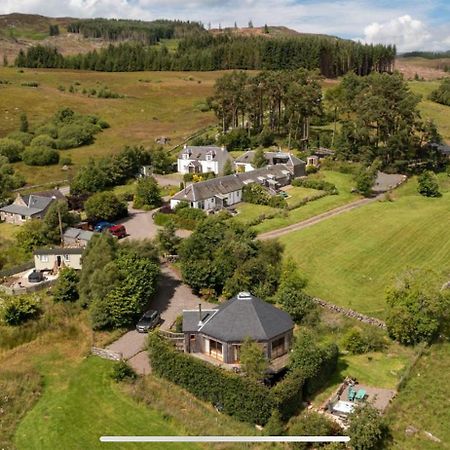 Dalnoid Cottages & Treehouses Nr Glenshee Bagian luar foto
