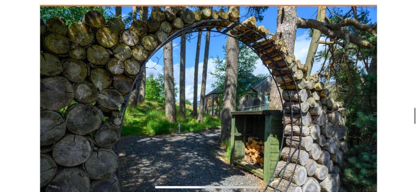 Dalnoid Cottages & Treehouses Nr Glenshee Bagian luar foto