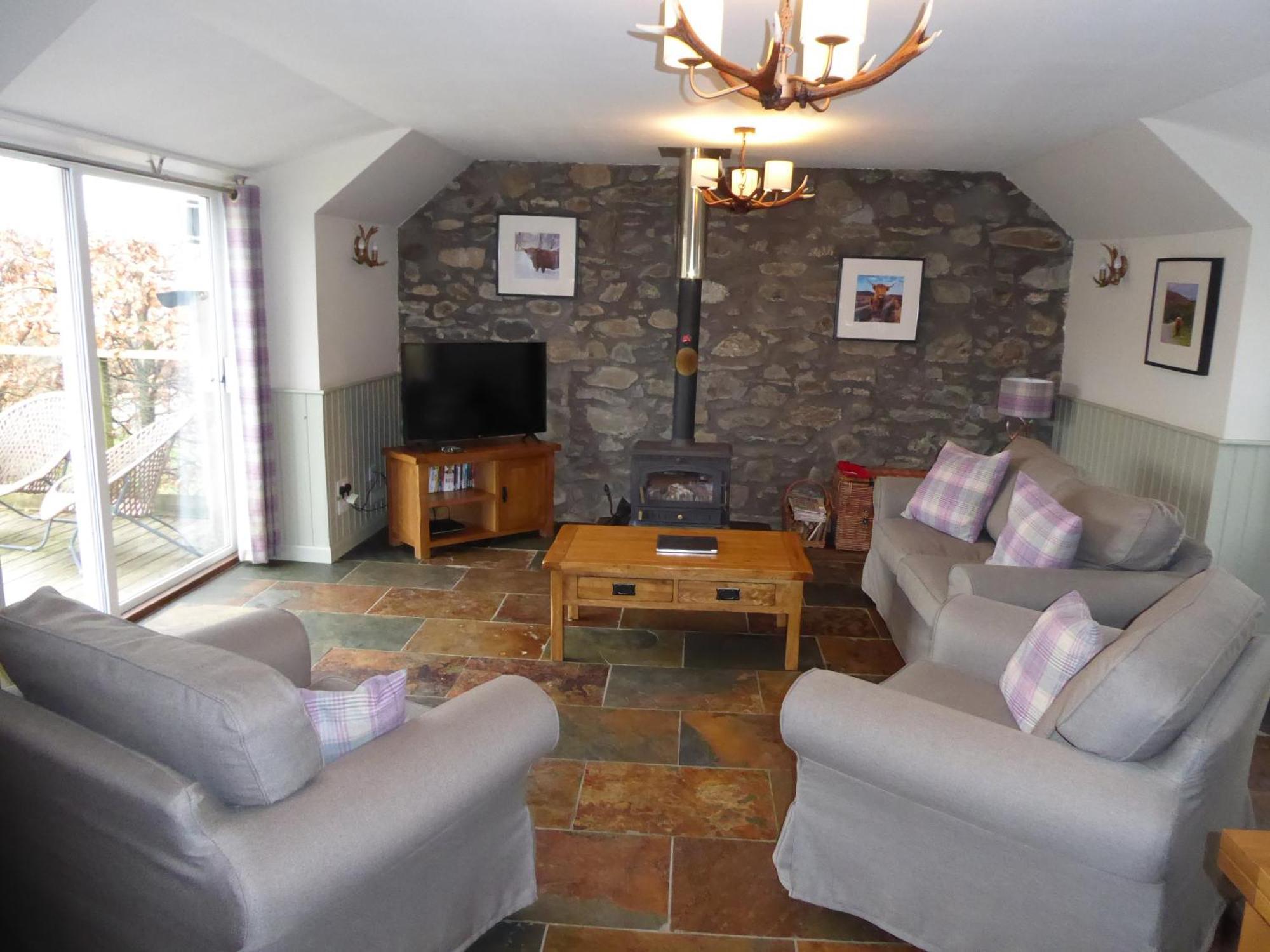 Dalnoid Cottages & Treehouses Nr Glenshee Bagian luar foto